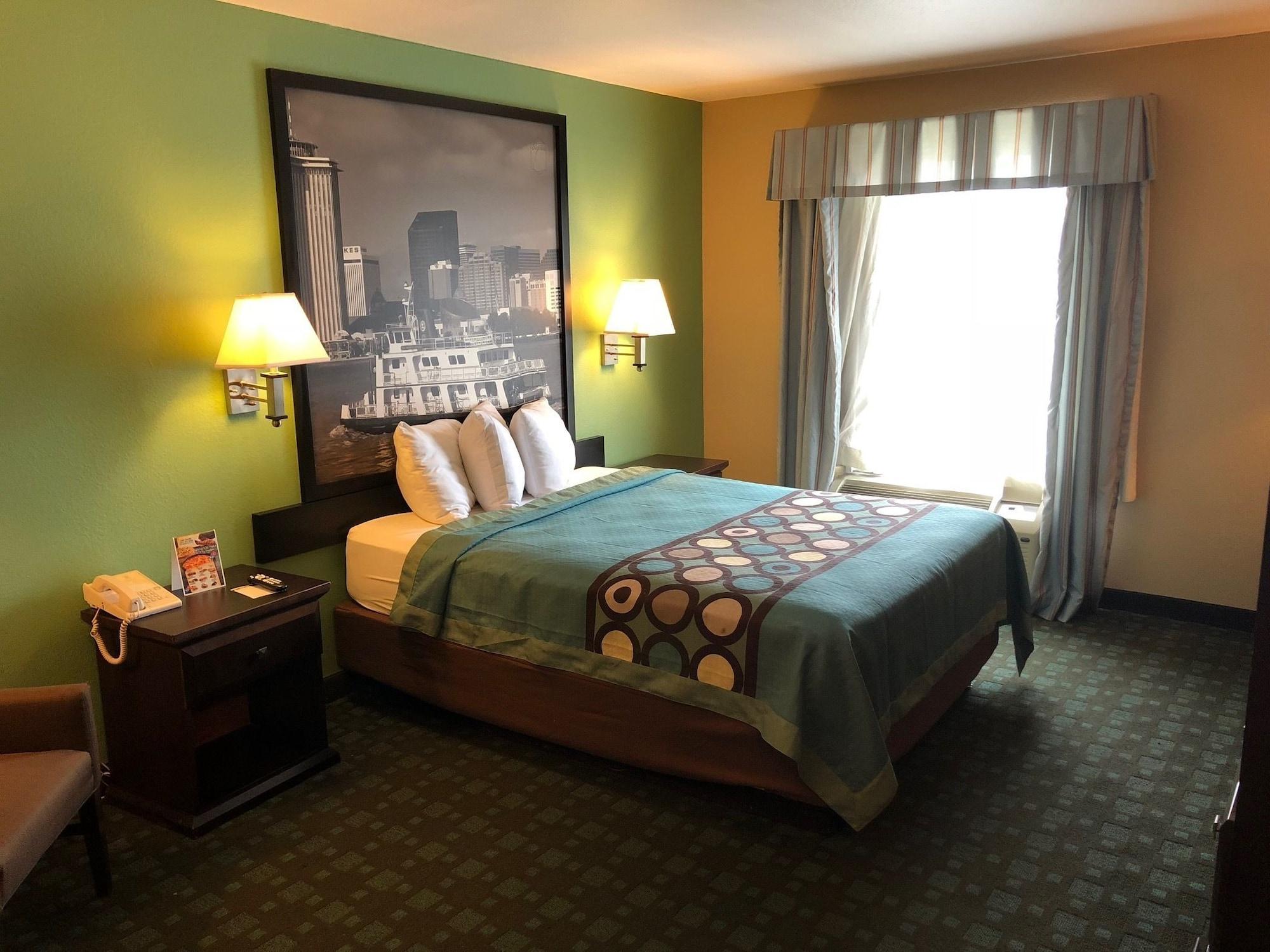 Super 8 By Wyndham Lake Charles/Sulphur Εξωτερικό φωτογραφία