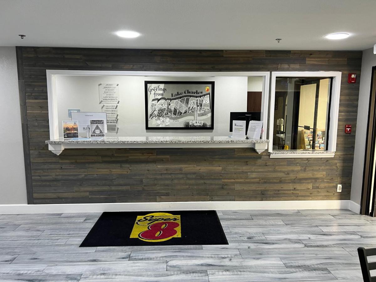 Super 8 By Wyndham Lake Charles/Sulphur Εξωτερικό φωτογραφία